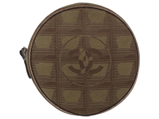Poche de Viagem CHANEL Nova Linha Nylon Bege CC Auth mr2071 - vista 2