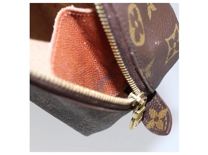 LOUIS VUITTON Pochette Cosmetica Demi Ronde Monogram M47520 LV Auth ka2800 Monogramma - vista 12