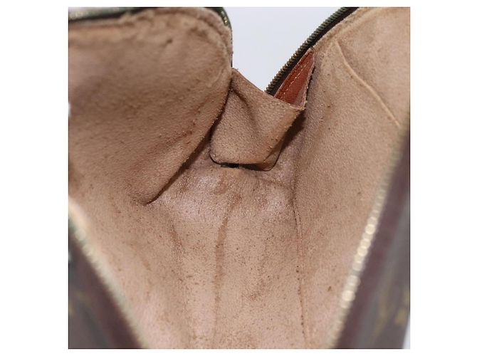 LOUIS VUITTON Pochette Cosmetica Demi Ronde Monogram M47520 LV Auth ka2800 Monogramma - vista 18