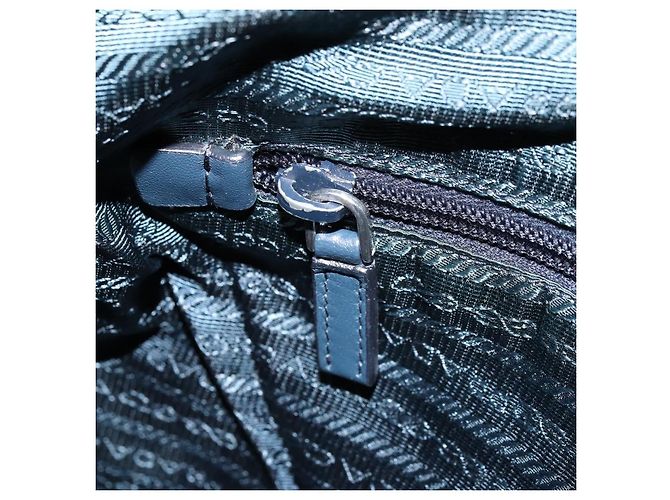 Borsa a Spalla PRADA in Nylon Blu Argento Auth ki6494 - vista 20