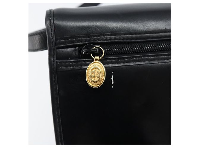 Gucci Borsa a Spalla in Pelle Nera e Oro Auth ka2682 Nero D'oro - vista 14