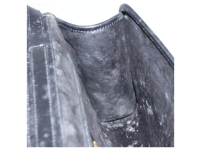 Gucci Borsa a Spalla in Pelle Nera e Oro Auth ka2682 Nero D'oro - vista 19
