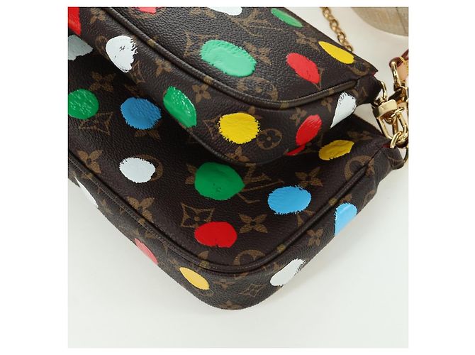 LOUIS VUITTON LV x YK Multi Pochette Accessoires Pouch M46385 LV Auth 171486SM Monogramma - vista 15