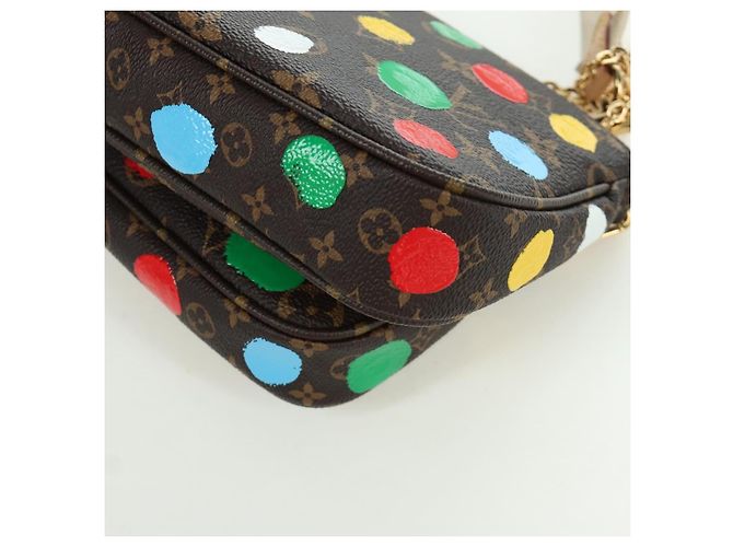 LOUIS VUITTON LV x YK Multi Pochette Accessoires Pouch M46385 LV Auth 171486SM Monogramma - vista 17