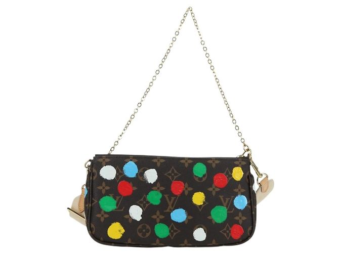 LOUIS VUITTON LV x YK Multi Pochette Accessoires Pouch M46385 LV Auth 171486SM Monogramma - vista 2