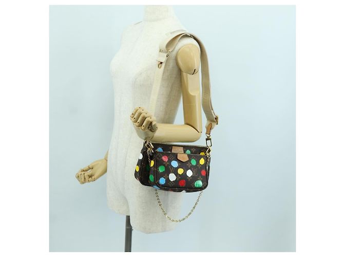 LOUIS VUITTON LV x YK Multi Pochette Accessoires Pouch M46385 LV Auth 171486SM Monogramma - vista 36
