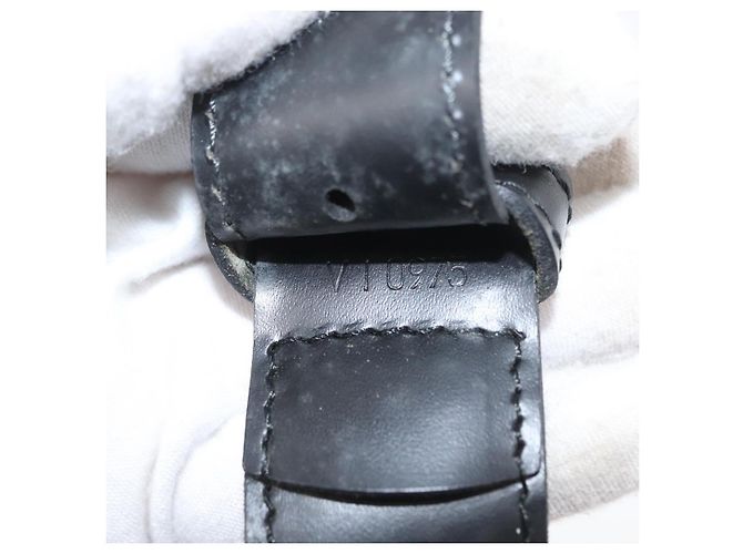LOUIS VUITTON Borsa a Spalla Epi GM Nera M80155 LV Auth ep13409 Nero - vista 12