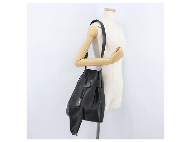 LOUIS VUITTON Borsa a Spalla Epi GM Nera M80155 LV Auth ep13409 Nero - vista 22