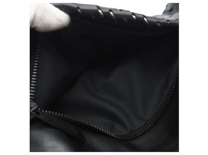 Borsa a tracolla in pelle perforata Bottega Veneta Nero - vista 10