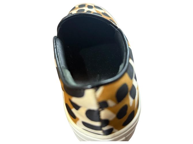 Céline Sneakers Slip-on Skater Celine Marrone Nero Bianco - vista 9