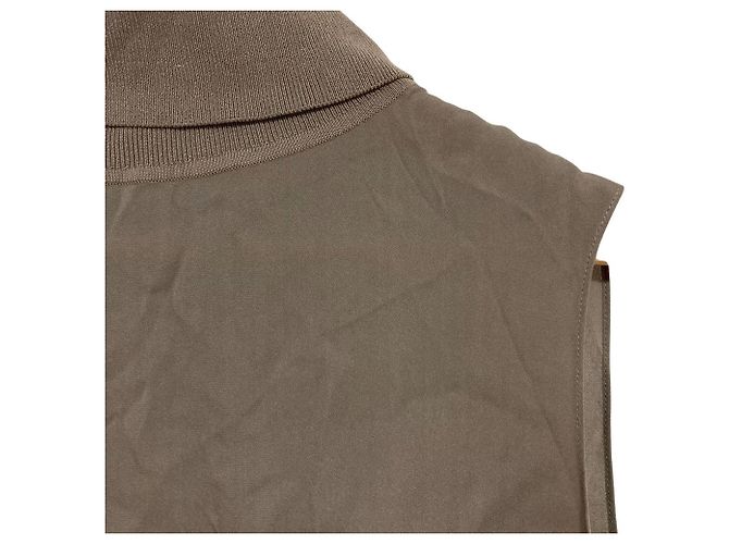 Top de cuello alto de seda Theory Combo Beige - vista 2