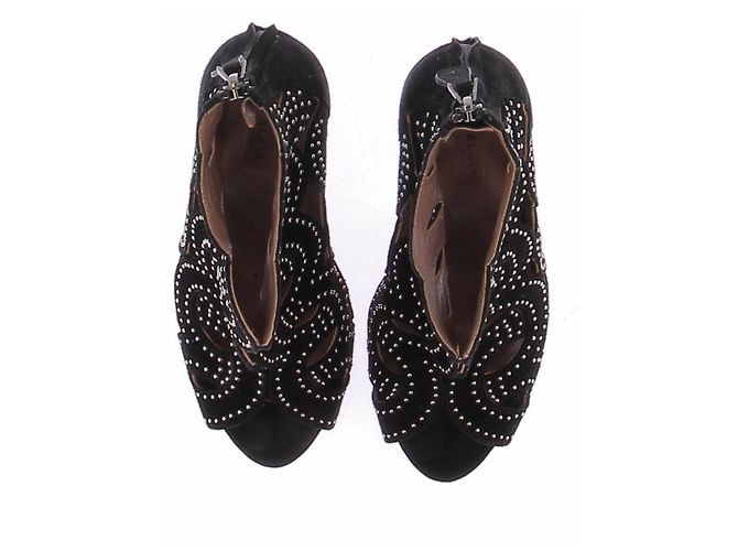 Alaïa Décolleté in camoscio nero con borchie - vista 6