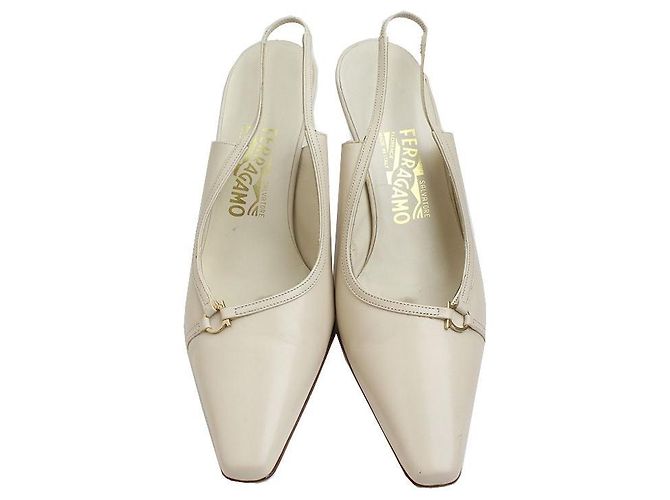 Salvatore Ferragamo Ivory Gancini Slingback Schuhe Weiß - Ansicht 2