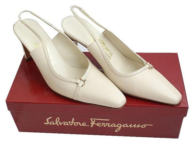 Salvatore Ferragamo Ivory Gancini Slingback Schuhe Weiß - Ansicht 5