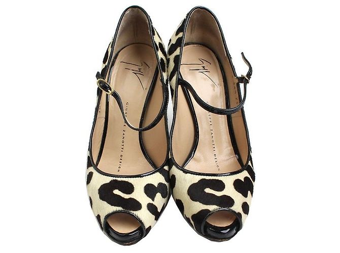 Suede Open-Toe Riemenschuhe von Giuseppe Zanotti Schwarz - Ansicht 2