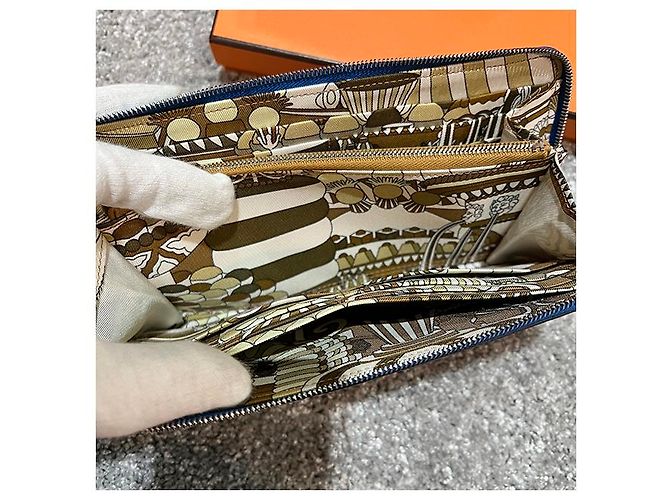 Hermès Portafoglio lungo con zip in seta Epsom Francia Marrone - vista 21