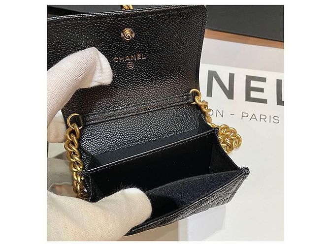 Chanel Cartera con solapa de cadena dorada Caviar Boy Negro - vista 7