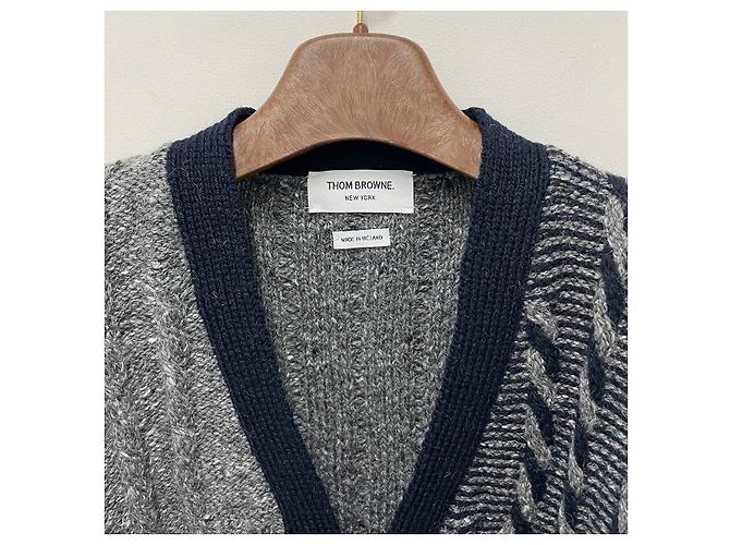 Thom Browne Donegal Kabel-Cardigan Funmix mit diagonalen Streben Braun - Ansicht 4