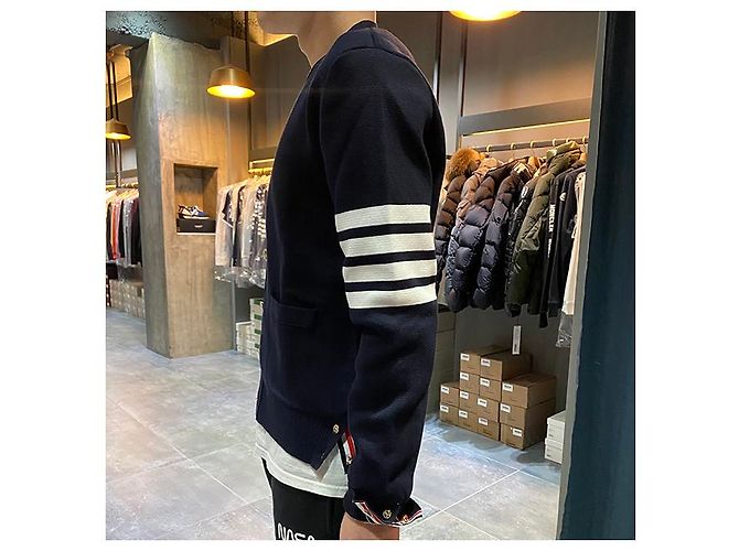 Thom Browne Milano Strickjacke in Marineblau - Ansicht 15