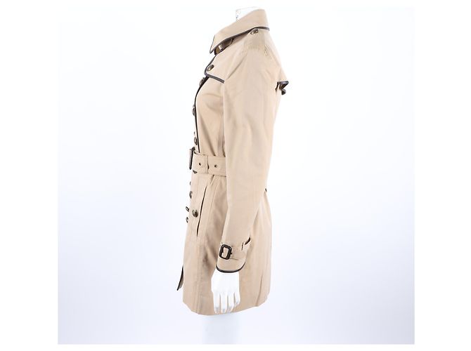 Gabardina Burberry Castaño - vista 2