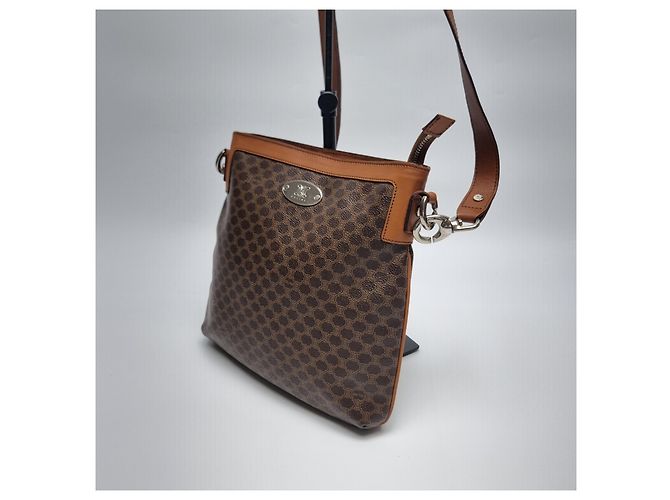 Céline Bolsa transversal com logo Triomphe Marrom - vista 6