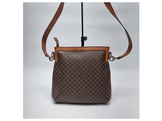 Céline Bolsa transversal com logo Triomphe Marrom - vista 9