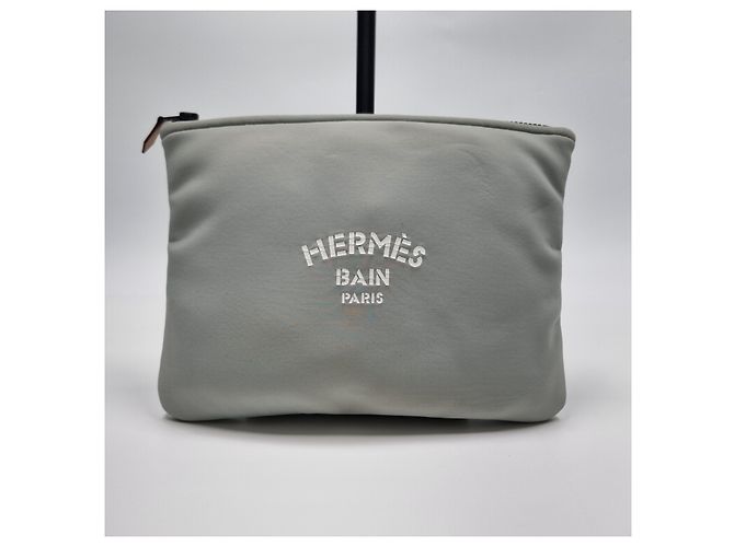 Hermès Pouch Bain in Neoprene MM (Unisex) Marrone - vista 2