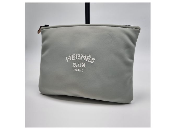 Hermès Pouch Bain in Neoprene MM (Unisex) Marrone - vista 3