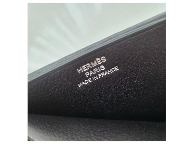Hermès Cellier Card Holder Wallet Noir Black - view 8