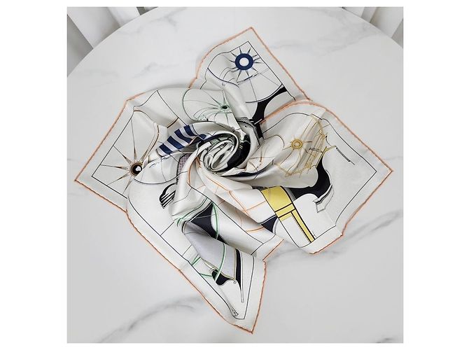 Hermès Foulard in seta per donna con occhielli in pelle Toute Berline Argento - vista 7