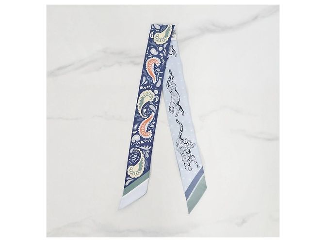 Hermès Lenço de seda Twilly para mulheres Guepards - vista 6