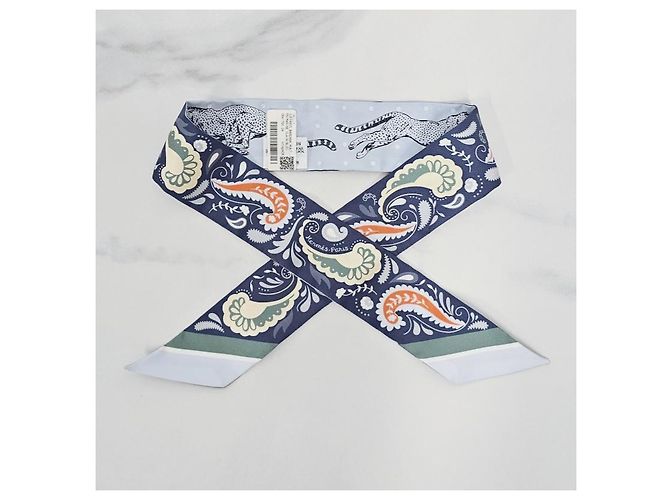 Hermès Lenço de seda Twilly para mulheres Guepards - vista 7