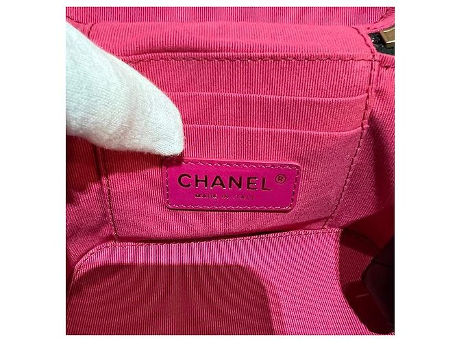 Chanel Custodia cosmetica in metallo dorato con logo CC, borsa a catena piccola: Nero - vista 8