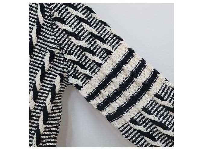Thom Browne Zweifarbiger Kabelstrick-Cardigan mit diagonaler Träger Douni Blau - Ansicht 17