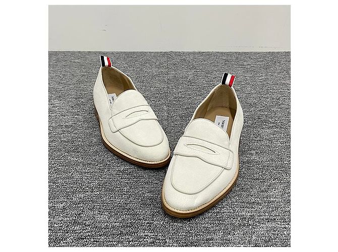 Thom Browne Drei-Streifen Tab Varsity Pennyloafer Off White - Ansicht 15