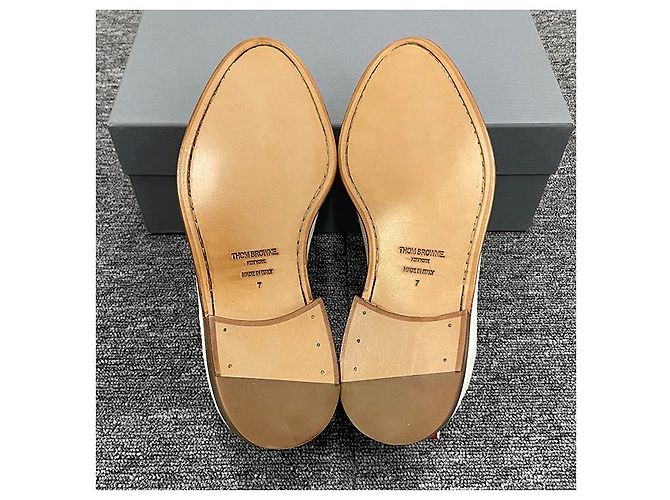 Thom Browne Drei-Streifen Tab Varsity Pennyloafer Off White - Ansicht 19