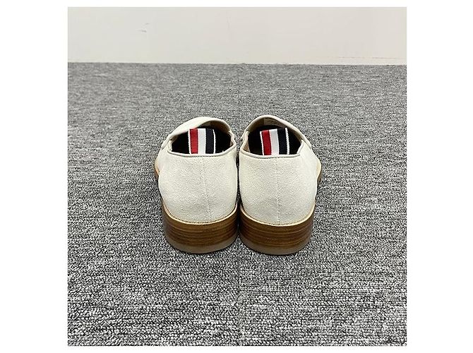 Thom Browne Drei-Streifen Tab Varsity Pennyloafer Off White - Ansicht 5