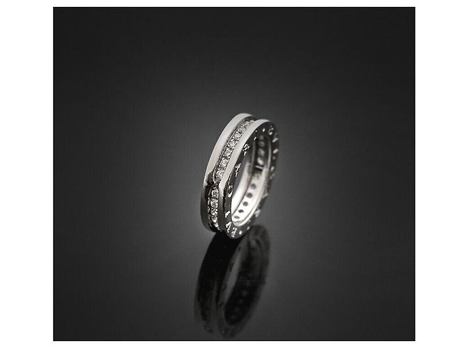 Bulgari Ring aus Weißgold mit vollem Diamanten Größe - Ansicht 8