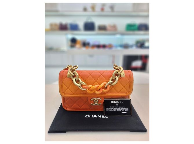 Chanel Bolsa tote pequena cruzada gradiente Caviar Sunset Laranja - vista 2