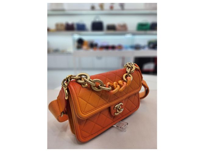 Chanel Bolsa tote pequena cruzada gradiente Caviar Sunset Laranja - vista 5