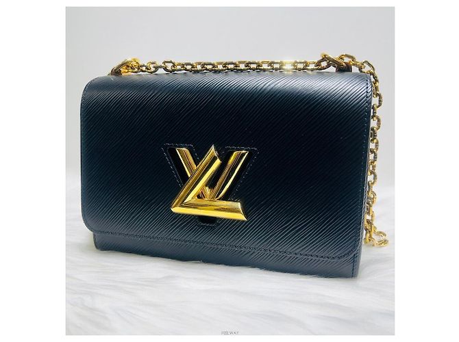 Louis Vuitton Borsa a Spalla Epi Oro Twist MM Nero - vista 8