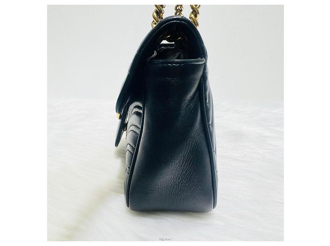 Gucci Borsa a spalla GG Marmont matelassé con catena Nero - vista 4