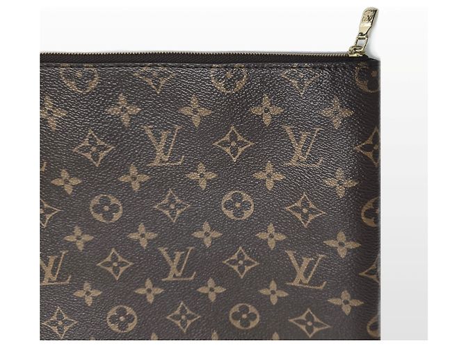 Louis Vuitton Borsa Clutch Étuve Voyage MM Monogram Nero - vista 5