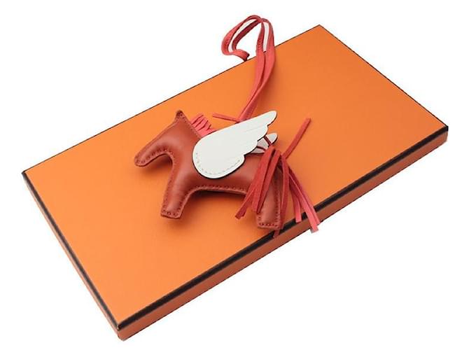 Hermès Charm per Borsa Pegasus Rodeo Piccolo Rosa - vista 5