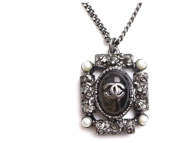 Chanel Collana in Acciaio con Cristallo Ovale Nero - vista 5