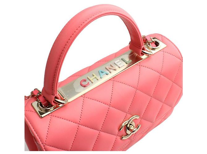 Trendy CC Chanel Borsa tote e crossbody piccola CC neon corallo alla moda Rosa - vista 6