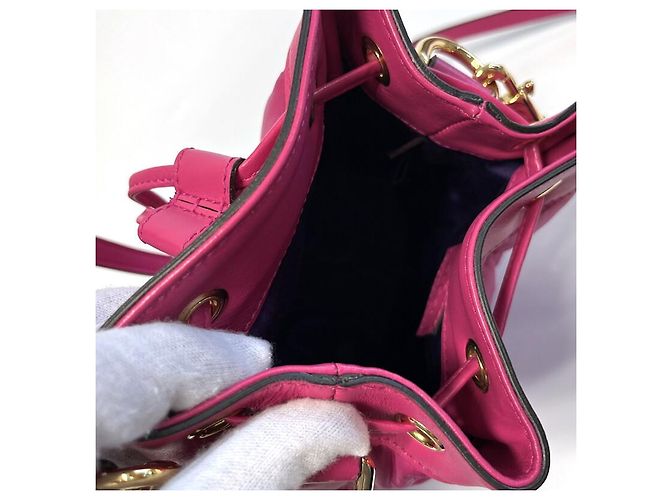 Gucci Borsa a secchiello GG Marmont matelassé piccola Rosa - vista 10