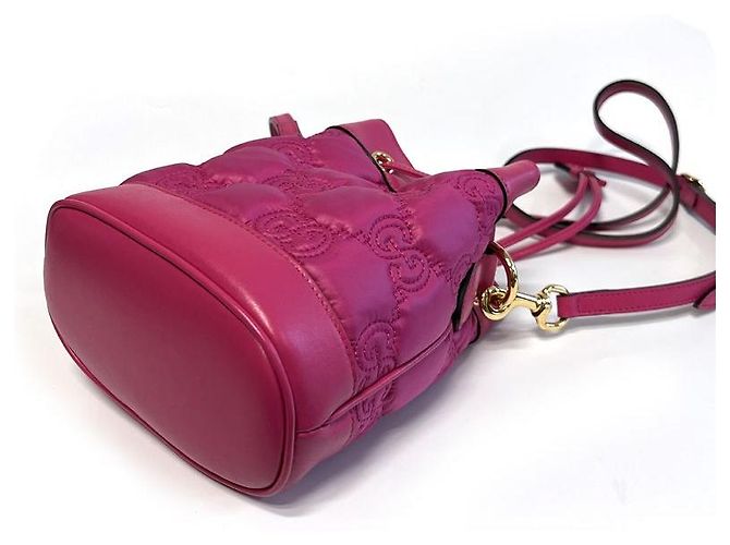 Gucci Borsa a secchiello GG Marmont matelassé piccola Rosa - vista 2