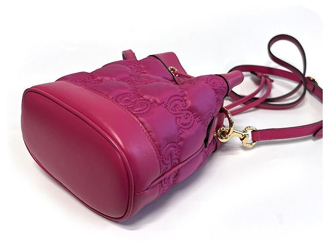 Gucci Borsa a secchiello GG Marmont matelassé piccola Rosa - vista 5