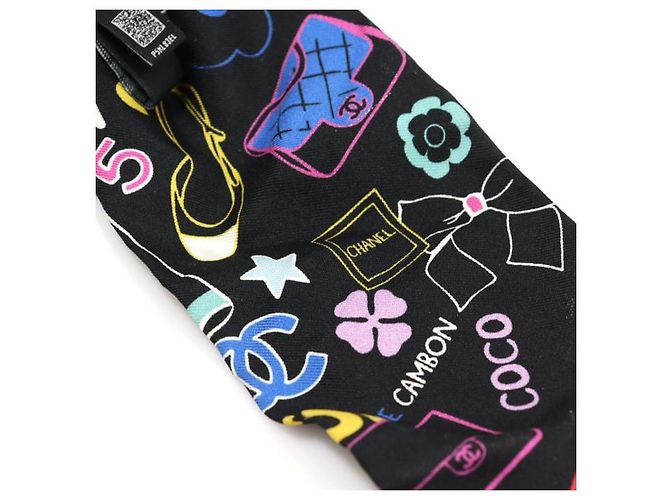 Chanel Scrunchie per capelli in seta nera con motivo logo CC Nero - vista 6